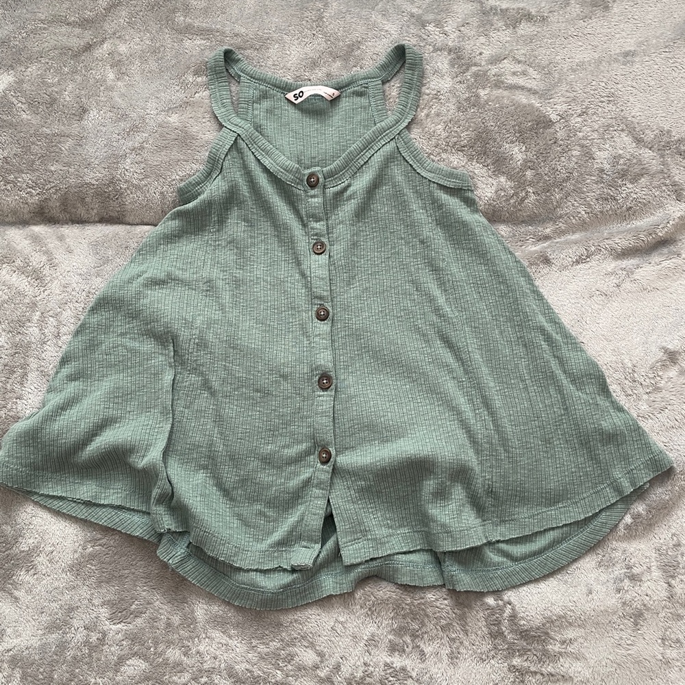 SO flowy tank top
